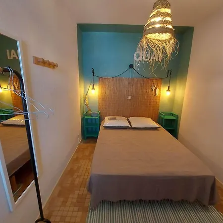 Apartment 2 Pieces Lumineux, 4 Couchages, Proche Et Commerces, Terrasse, Grau D'agde - Fr-1-423-291 Le Grau-d'Agde